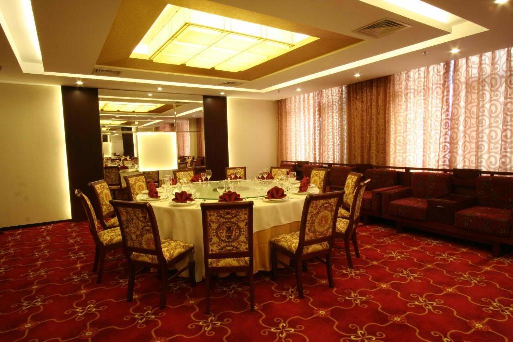 Desheng Hotel Beijing Exterior photo